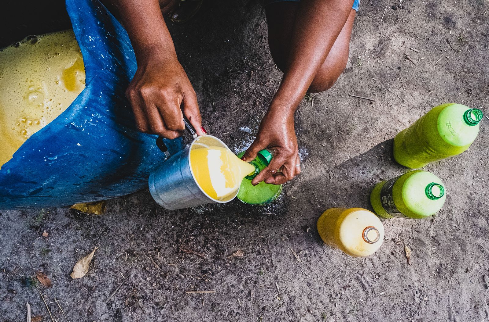 Comunidade ribeirinha amazônica
